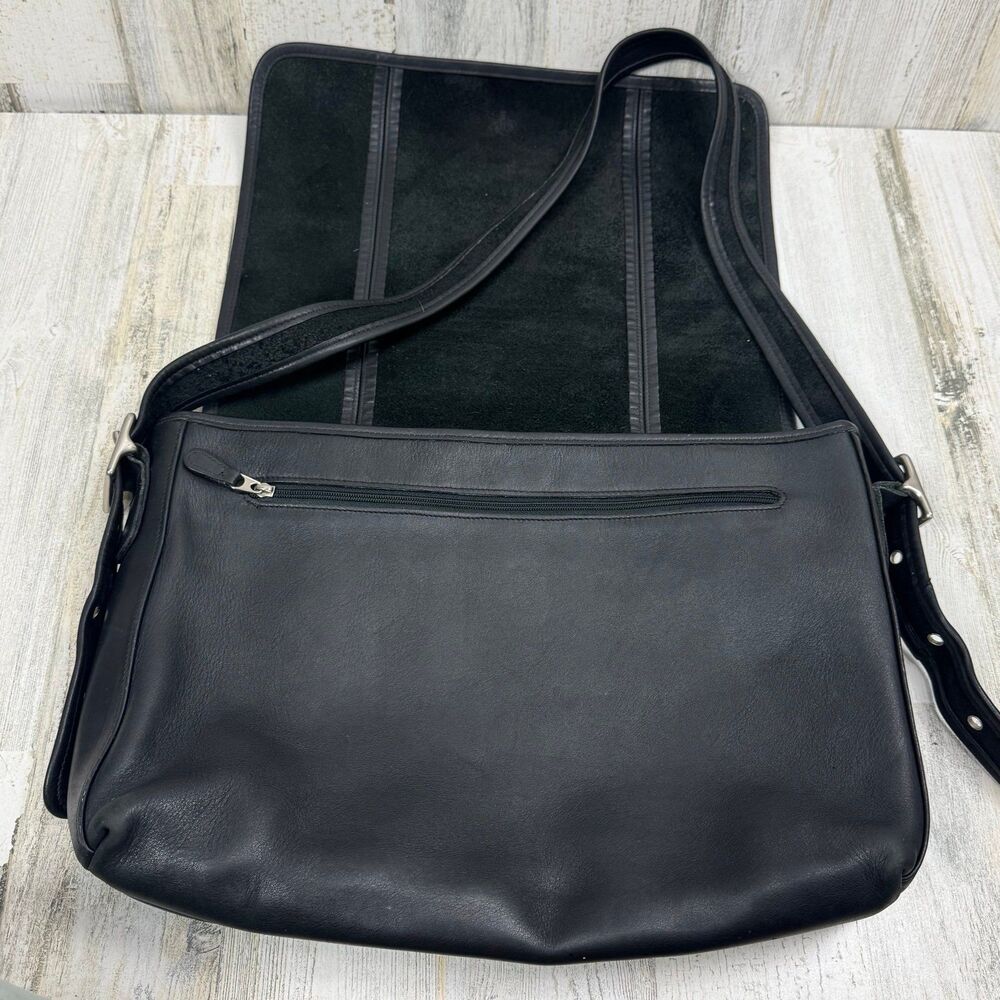 Coach Vintage 90s Black Leather Unisex
Legacy Mail Messenger Bag #9065 - Picture 8 of 12